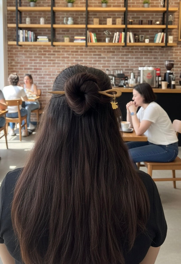 Anubis Hair Pin