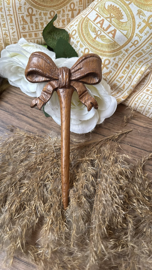 The Bow pin