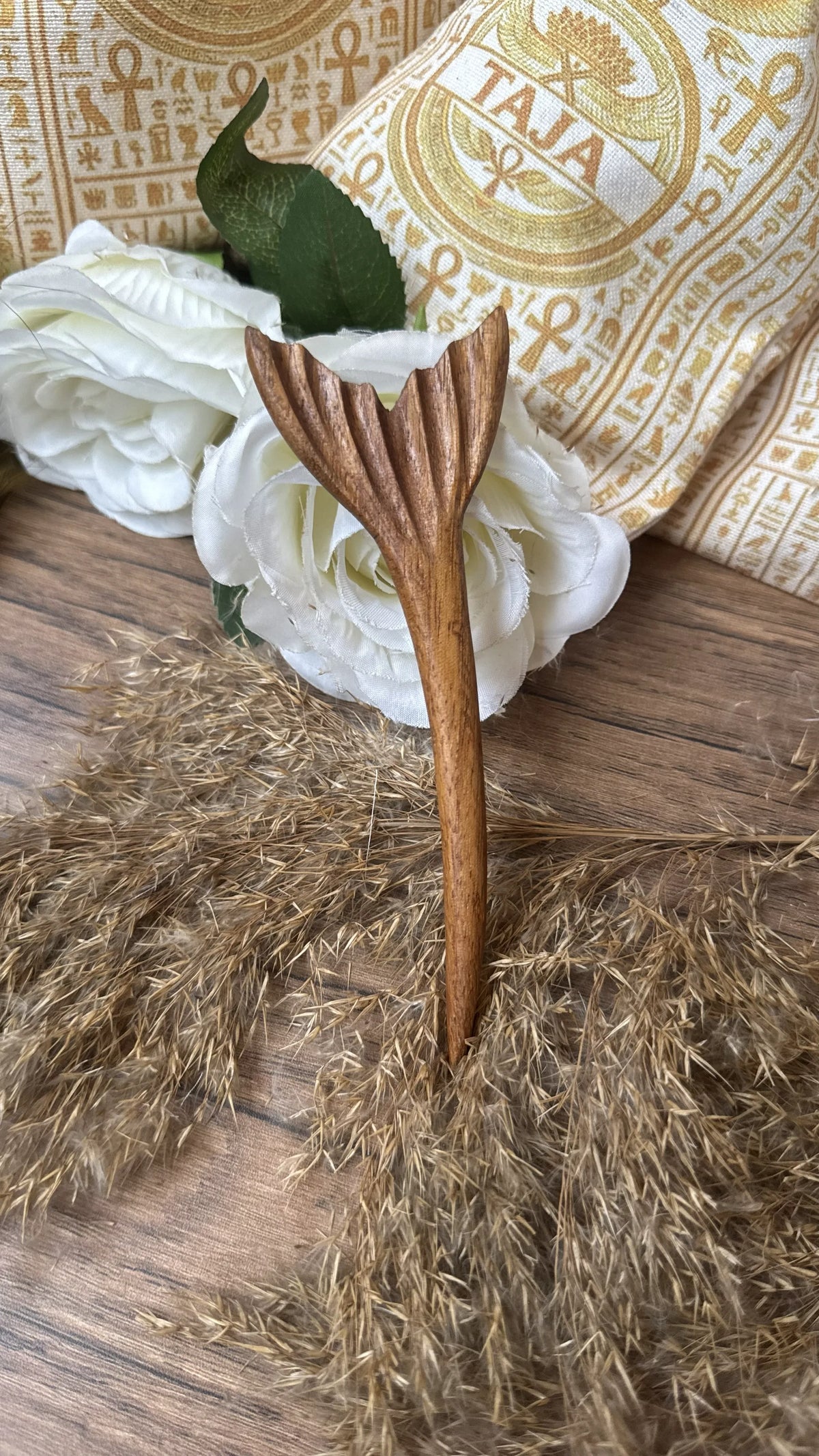Mermaid hair pin