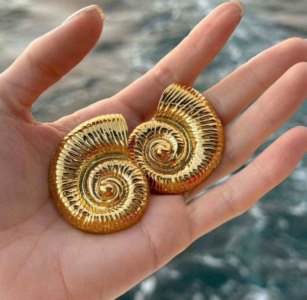 Sea shell earrings
